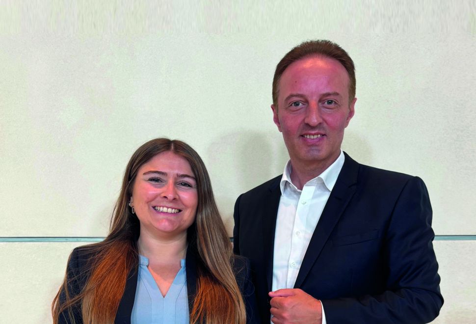 Alman Meclisi Komisyonuna Türk Kökenli Başkan ve Başkan Vekili