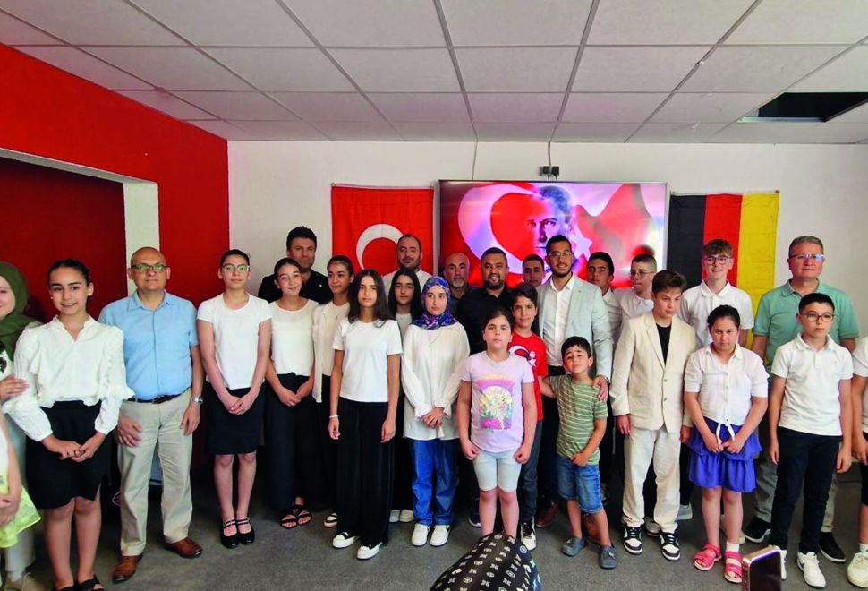 Pforzheim’da ‘Yüreğimizde Vatan’ Şiir Dinletisi Gerçekleşti