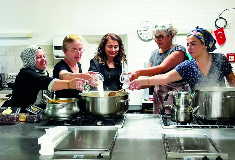 Stuttgart’ta Aşure Buluşması