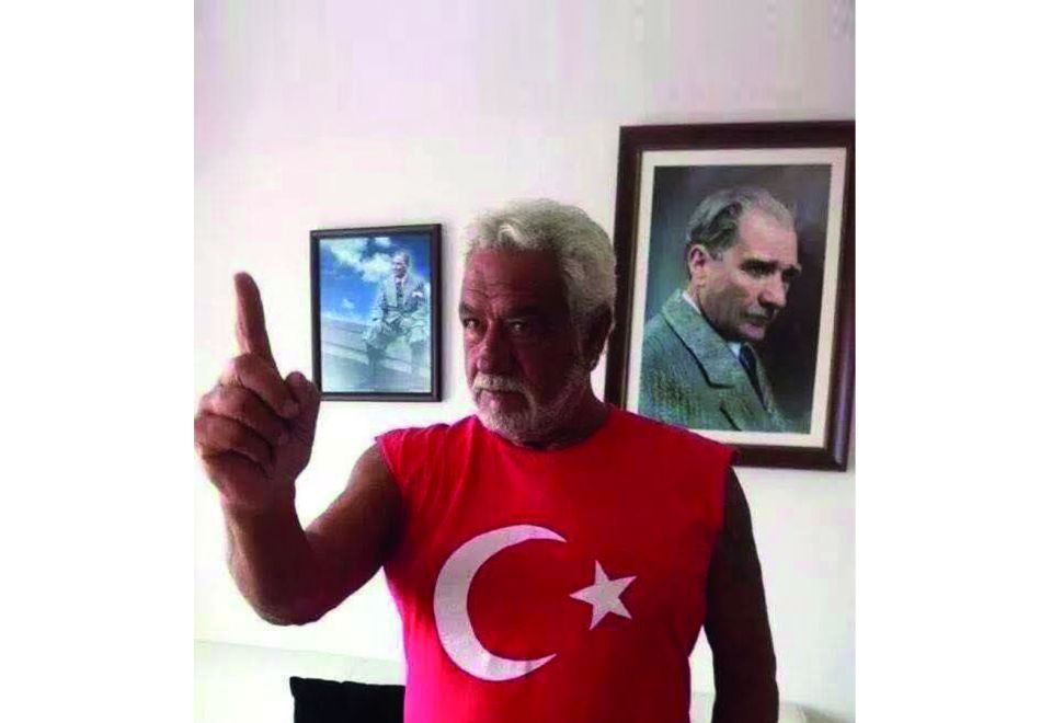 Sanatçı Fedon, İsmi ve Kökeni Üzerinden Yaşadığı Deneyimleri ve Türkiye Sevgisini Anlattı