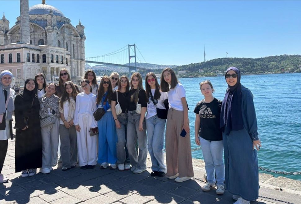 Hırvatistan’dan Gelen Öğrenciler İstanbul’da Yaz Kur’an Kursunda Buluştu