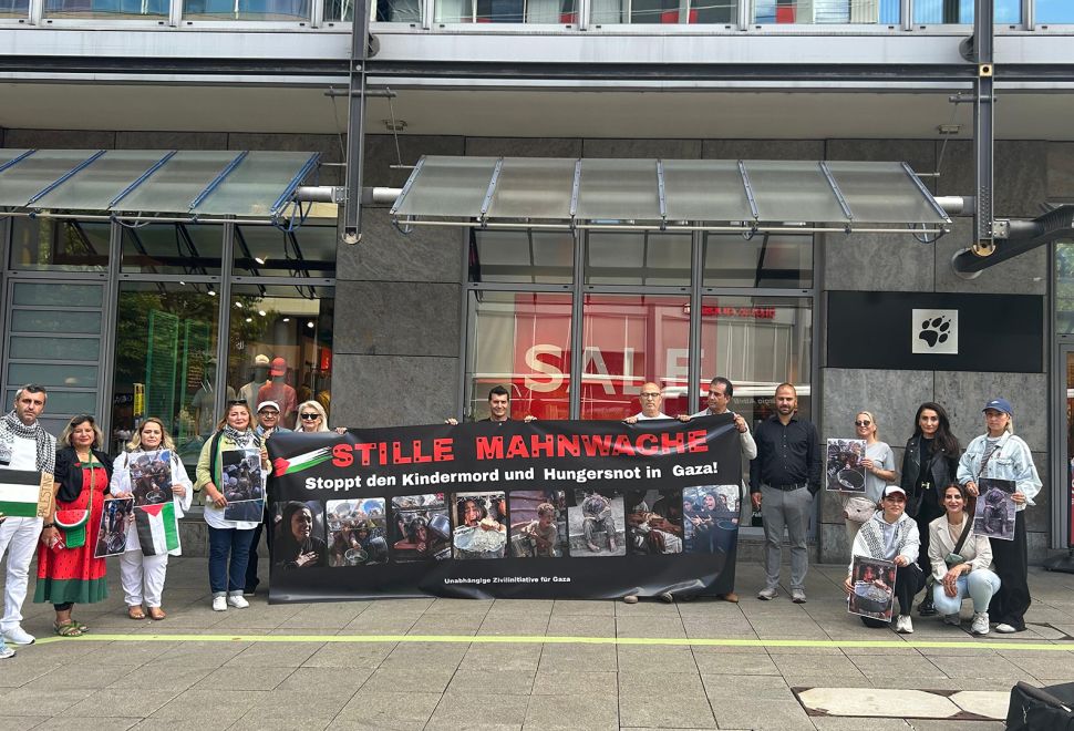 “Gazze’deki Çocuk Katliamını ve Açlığı Durdurun!” Yürüyüşü Stuttgart’ta Gerçekleşti
