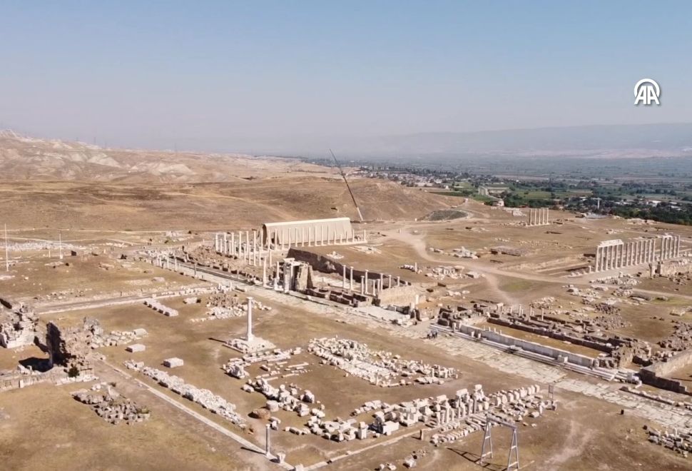 Antik Kent Laodikya'da 2050 Yıllık Meclis Ortaya Çıktı