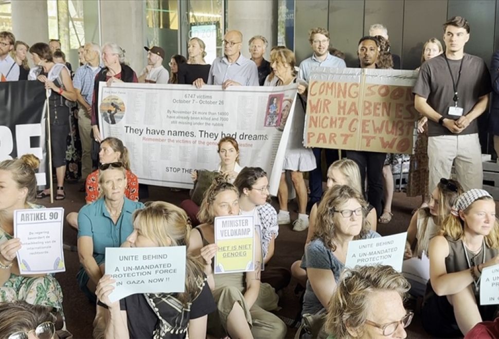 Hollanda’da Gazze Protestosu, Diplomatlar ve Memurlar Sessiz Kalmadı