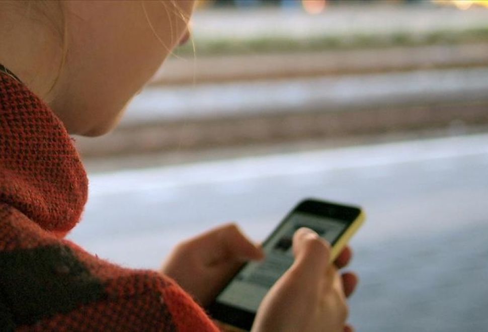Belçika’da Okullarda Telefon Yasağı Başlıyor
