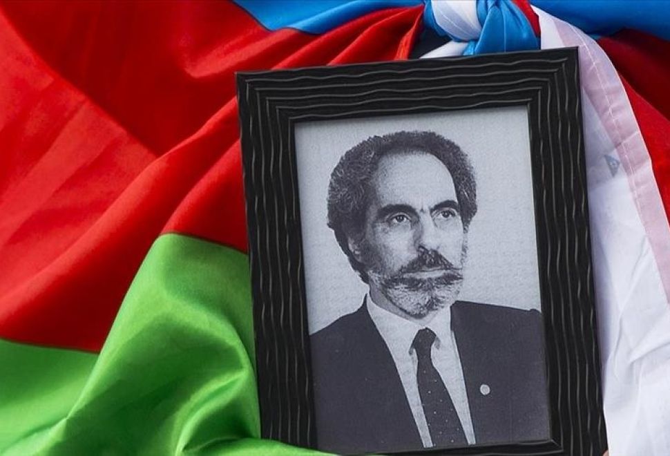 Elçibey Vefatının 25. Yılında Anılıyor