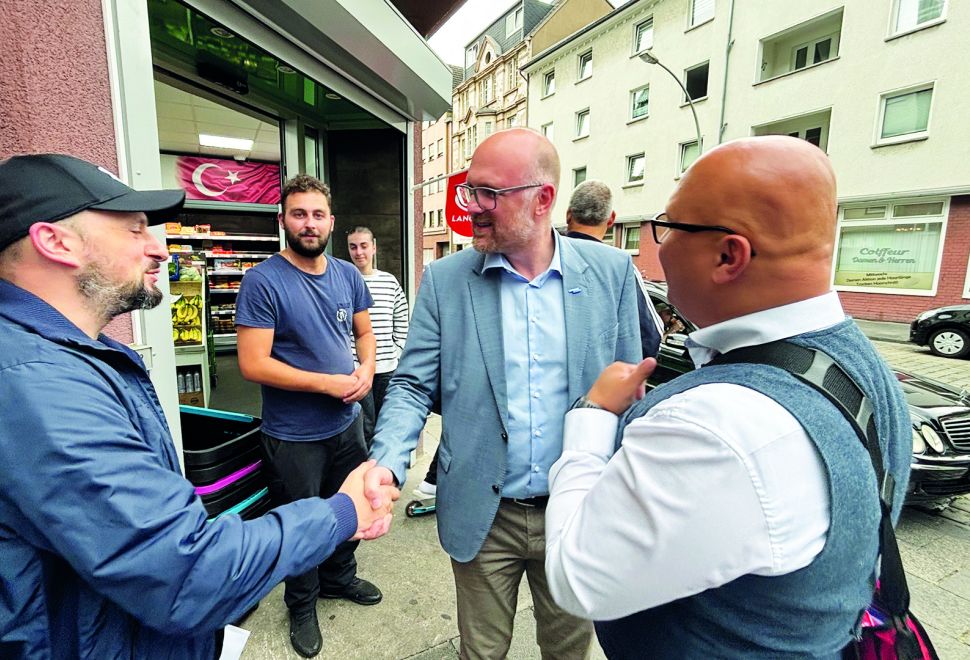 Türk Toplumu Yerel Seçimin Sonucunu Tayin Edecek