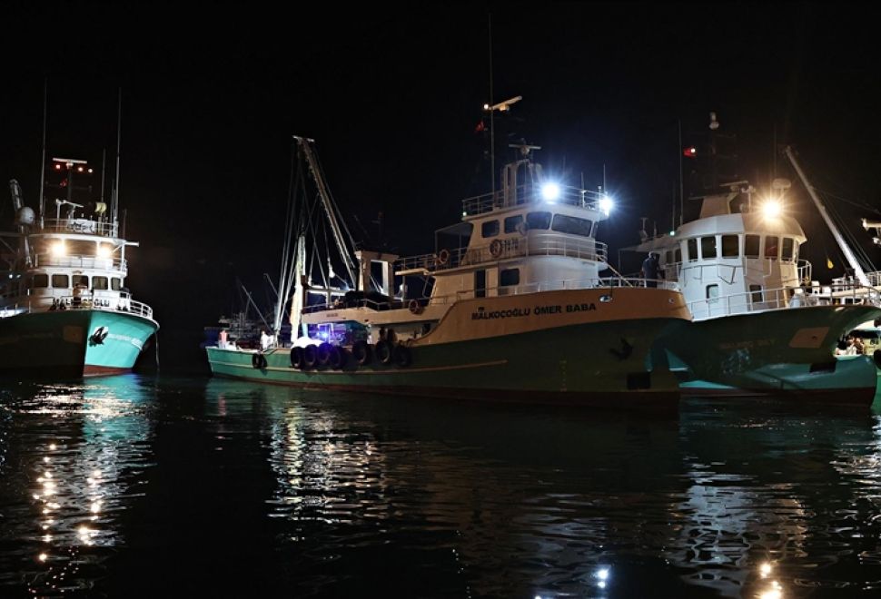 Balıkçılar Av Yasağının Sona Ermesiyle Denize Açıldı