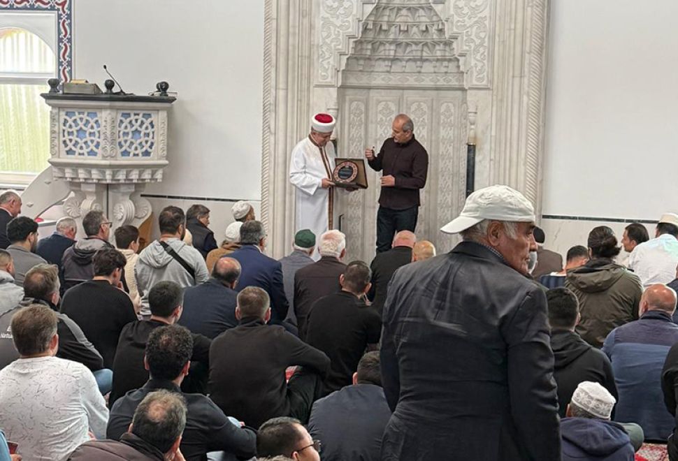 Düsseldorf DİTİB Merkez Camii’nde Duygusal Veda
