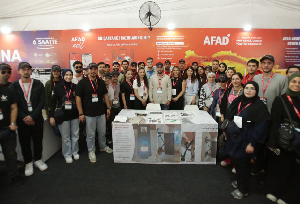 Yurt Dışından Gençler ve Uluslararası Öğrenciler YTB Ev Sahipliğinde Teknofest’te