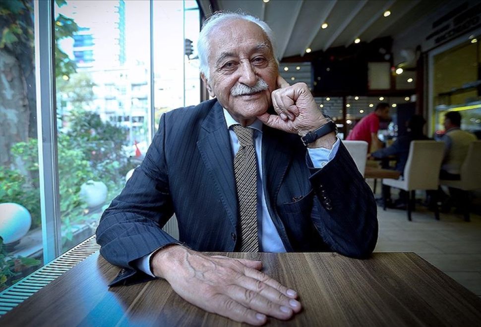 Vatan Sevgisi ve Türk Dünyasına Bağlılığıyla Tanınan Yavuz Bülent Bakiler Hayata Veda Etti