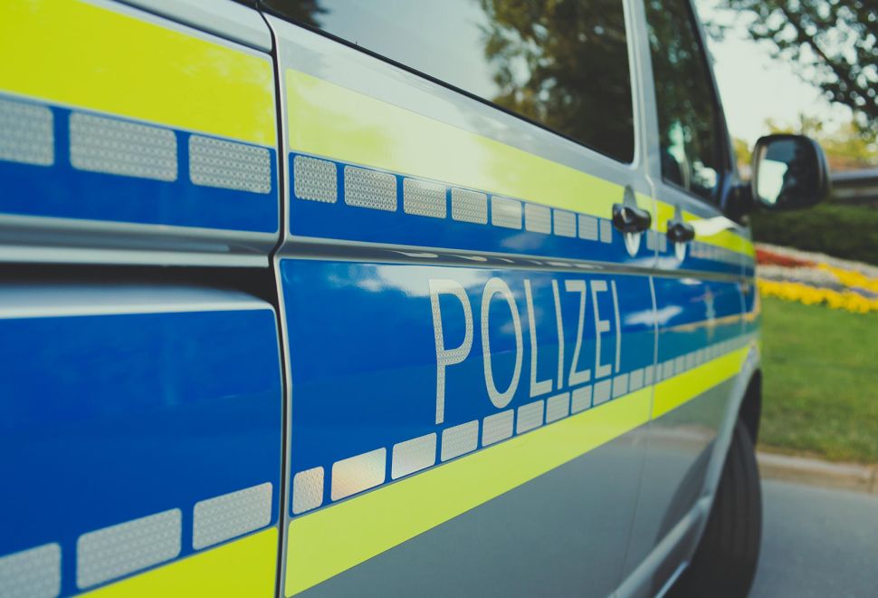 Sindelfingen’de Feci Kaza: 21 Yaşındaki Sürücü Hayatını Kaybetti