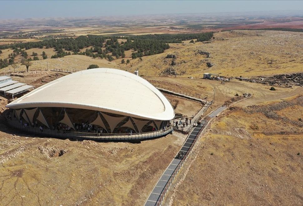 Göbeklitepe’de Konut Olarak Kullanılmış Yapı İzleri Tespit Edildi