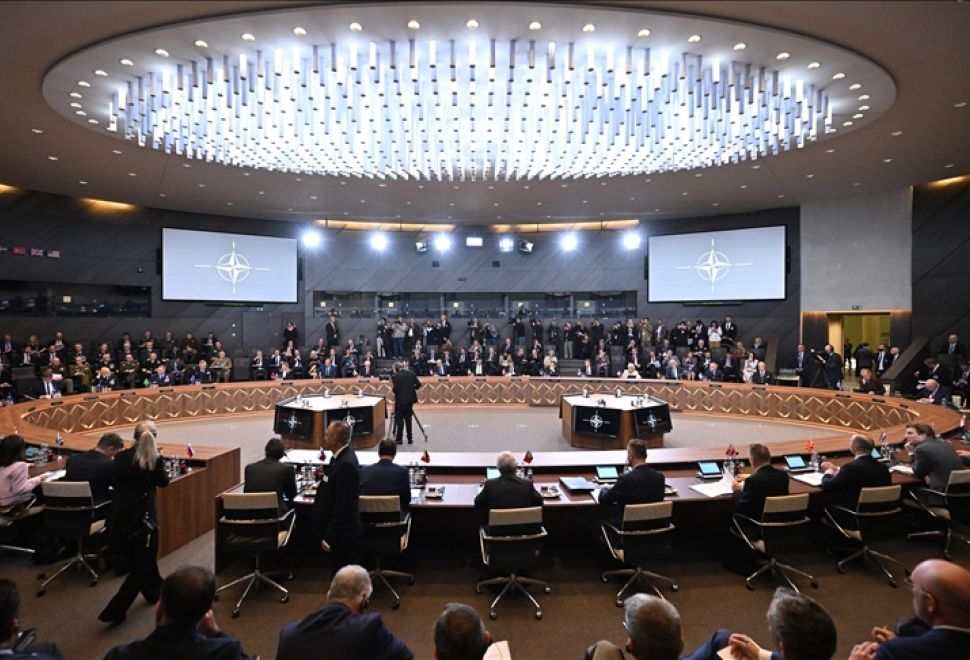 NATO Savunma Bakanları Brüksel’de Bölgesel Güvenliği Görüştü