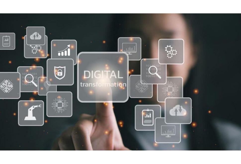 Dijital Dünya Kadınlar İçin Engel Olmaktan Çıkıyor