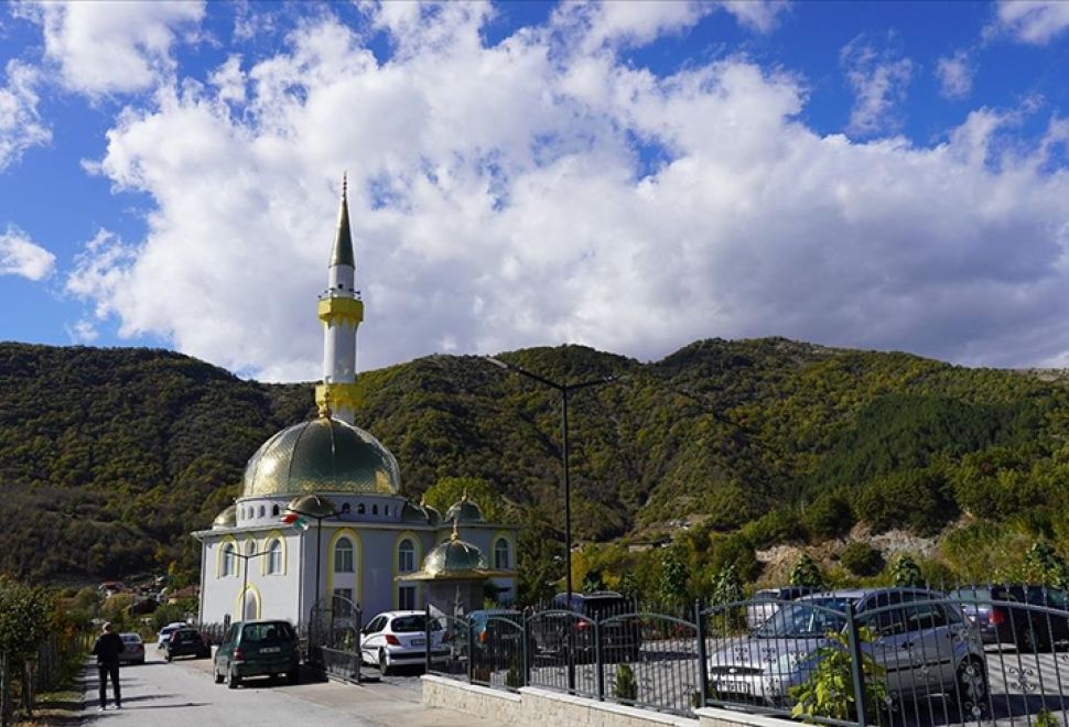 Rodop Dağları’nda İmeceyle Cami Yapıldı, Altın Cami, Halkın Eseri Oldu