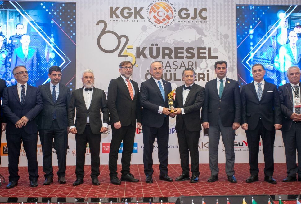KGK Muhteşem Ödül Gecesi Alanya’da Gerçekleşti