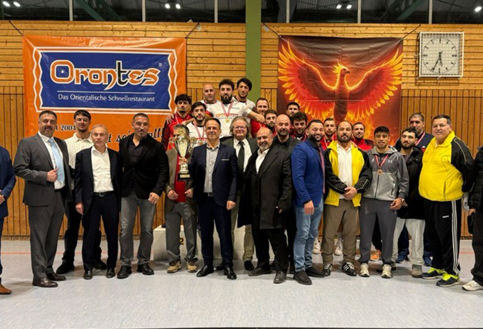 Aba Güreşi Ludwigsburg'da Dünya Barışını Kucakladı