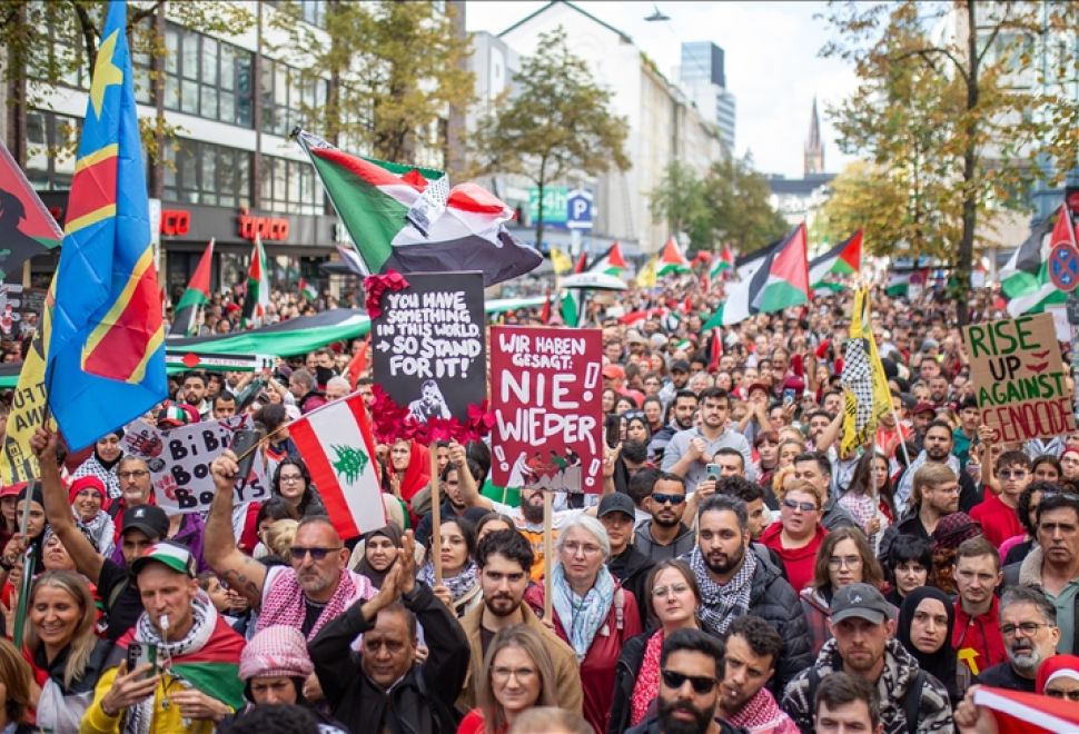 Almanların Büyük Çoğunluğu İsrail Desteğine Karşı