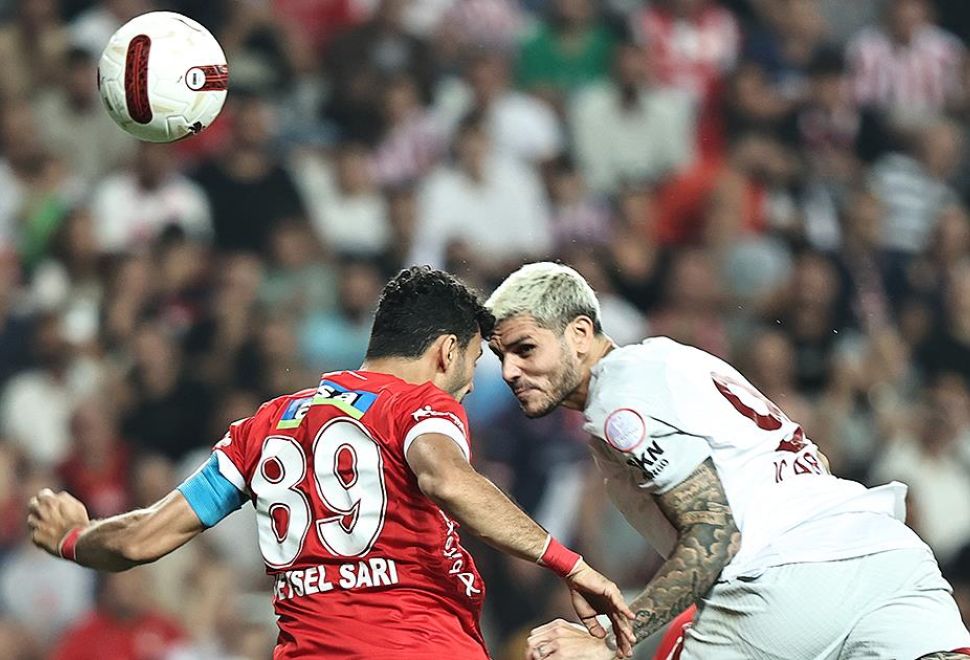 Avrupa'dan elenen Galatasaray, Süper Lig'de liderliğini korumak için mücadele edecek